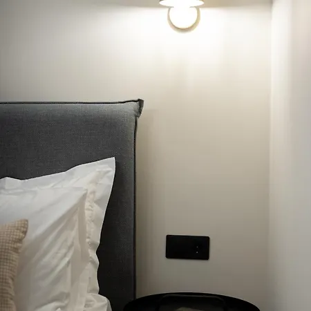 Gatheringthess- The Backyard *