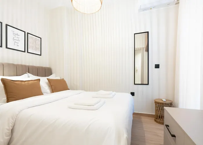 Gatheringthess- The Backyard Thessaloniki